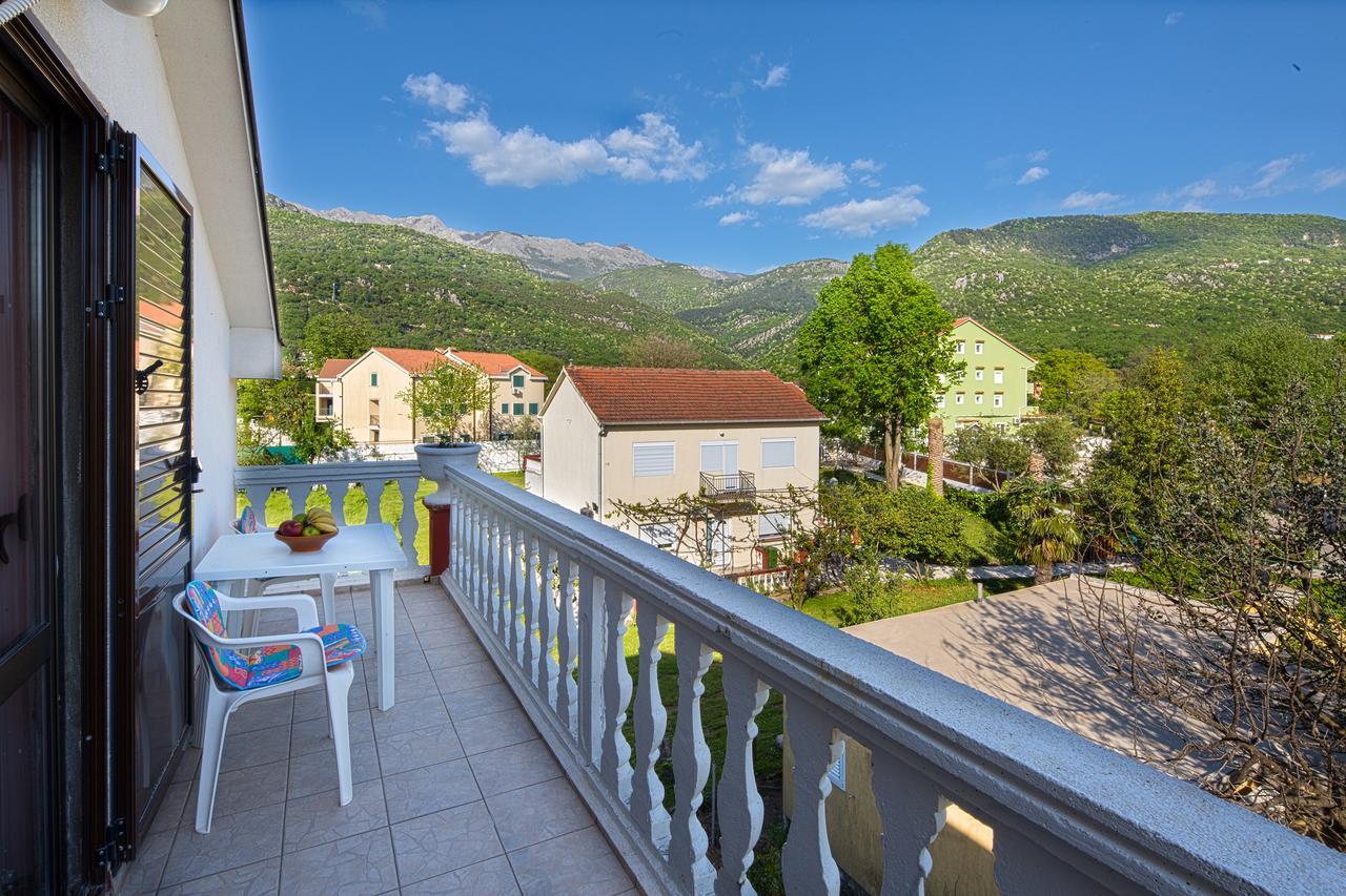 Beluga Appartement Budva Buitenkant foto